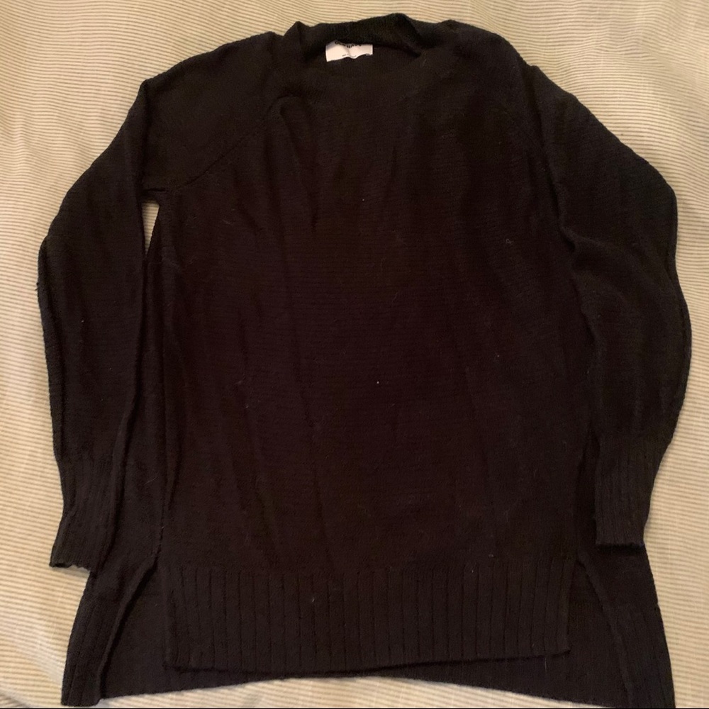 Black oversized sweater
